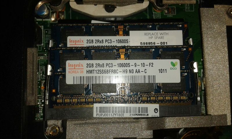 Memoria Atual :2 x 2GB - Hynix